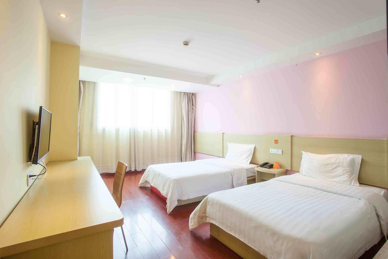 7Days Inn Xingyi Pingdong Avenue חדר תמונה